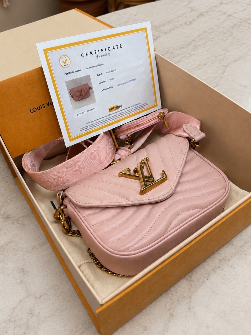 Louis Vuitton New Wave Chain PM Smoothie Pink | Full Set | Entrupy | Excellent
